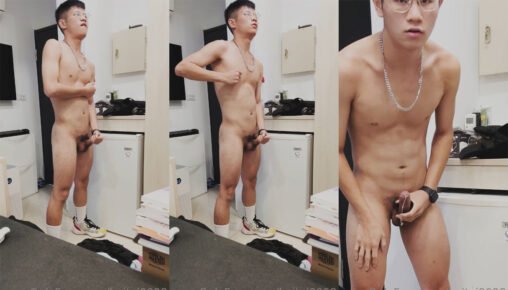 น้องแว่นไห่ไถซู เล่นเสียวกับตัวเอง ควยแข็งชักว่าวโชว์ เสียวน้ำแตกเลยครับผม