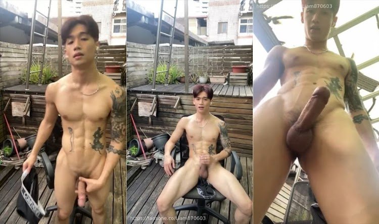 ออกมาแก้ผ้าโชว์ควยชักว่าวอยู่นอกบ้าน เพื่อนบ้านจะเห็นไหมนะ แต่ไม่เป็นไรชอบโชว์อยู่แล้ว เลียมหนุ่มตี๋หล่อหุ่นดีซิกแพคเป็นลอน ควยจึ้งมาก