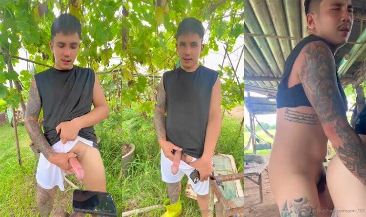 อาร์มร้อยเอ็ด ชวนFCเย็ดเอาท์ดอร์ หนุ่มอีสานหุ่นหมีโชว์ควยไซส์บิ๊กทำสวน เงี่ยนประกาศใครอยากนัดเย็ดมาเลย ระหว่างนี้เย็ดตากล้องไปพลางๆ