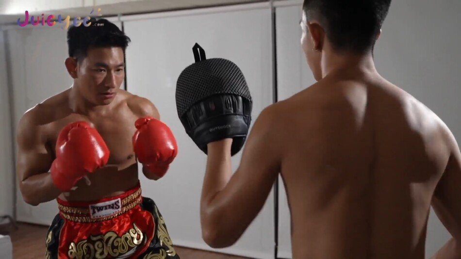 เย็ดท่าจระเข้ฟาดหาง มวยไทยดังไกลนายน้อยนายแบบไทยเจอกับ เอ็ดหนุ่มจีนลงลิ้นล้วงตูดขยี้ให้หายคันถึงกับคราง ยัดควยขยายรูเย็ดสดเล่นท่า แตกในไหลเยิ้ม เย็ดท่าจระเข้ฟาดหาง มวยไทยดังไกลนายน้อยนายแบบไทยเจอกับ เอ็ดหนุ่มจีนลงลิ้นล้วงตูดขยี้ให้หายคันถึงกับคราง ยัดควยขยายรูเย็ดสดเล่นท่า แตกในไหลเยิ้ม