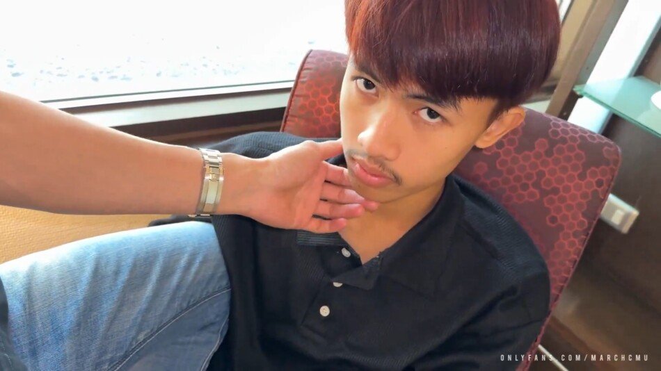 เด็กใหม่ของมาร์ชวัยรุ่นหน้าตาน่ารักมาก แถมควยใหญ่ยาวแข็งเป็นหินอีกต่างหาก จับชักว่าวน้องเสียวมาก จับเย็ดน้ำแตกใส่ปากเลย  น้องกำลังมาแรง ออกหลายช่องได้ทั้งรุกและรับ